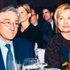 Clinton'a başkanlık yarışı için ofis kiralandı