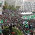 Cezayir’de bir yıldır devam eden protestoları koronavirüs durdurdu
