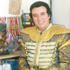 Bizim Elvis de kalbine yenildi