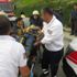 Kadıköy'de minibüs ile otomobil kafa kafaya çarpıştı: Yaralılar var