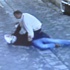Sokak ortasında vahşet! Eşini defalarca bıçakladı