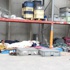 Eylemdeki işçiler fabrika bahçesinde uyuyor Eylemdeki işçiler fabrika bahçesinde uyuyor