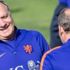 Advocaat, Hollanda Milli Takım'ın aday kadrosuna Türkiye'den sadece Van Persie'yi aldı Advocaat, Hollanda Milli Takım'ın aday kadrosuna Türkiye'den sadece Van Persie'yi aldı