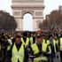 Nefesler tutuldu, binlerce polis teyakkuzda! Paris’te Sarı Yelekliler alarmı