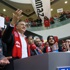 Ekrem Dumanlı'yı gazete çalışanları böyle karşıladı Ekrem Dumanlı'yı gazete çalışanları böyle karşıladı