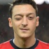 Mesut Özil'in kız kardeşiyle benzerliği görenleri şaşırtıyor Mesut Özil'in kız kardeşiyle benzerliği görenleri şaşırtıyor