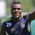 Emenike ortalığı birbirine kattı!