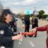 Trafikten çikolatalı uygulama Trafikten çikolatalı uygulama