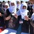 Patnos şehidine ağlıyor Patnos şehidine ağlıyor