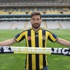 Şener Özbayraklı imzayı attı Şener Özbayraklı imzayı attı