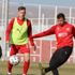 Sivasspor'da Kayode, Felix ve Robin Yalçın takımdan ayrı çalıştı Sivasspor'da Kayode, Felix ve Robin Yalçın takımdan ayrı çalıştı