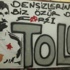 Tolga Zengin için özür pankartı Tolga Zengin için özür pankartı