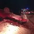 Denizli'de otomobil kum yığınına çarparak devrildi: 1 ölü, 1 yaralı
