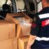 Ekiplerin durdurduğu araçtan 4 bin 400 paket kaçak sigara çıktı Ekiplerin durdurduğu araçtan 4 bin 400 paket kaçak sigara çıktı