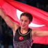 Zeynep Yetgil'den altın madalya Zeynep Yetgil'den altın madalya