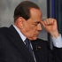 Berlusconi yanlış mitingde, rakip adaya destek istedi