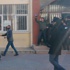 Vali'yi protesto eden 5 öğrenci gözaltında Vali'yi protesto eden 5 öğrenci gözaltında