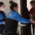 Evden çıkamayan yaşlıların ihtiyacını polis karşılıyor