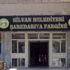Silvan Belediyesi özel kalem müdürünün bulunduğu araca silahlı saldırı düzenlendi
