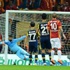 Sneijder'den Volkan Demirel'e gönderme