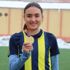 Tek ayakkabıyla gelen altın madalya Tek ayakkabıyla gelen altın madalya