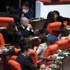 HDP'liler 2 AK Partili vekile sırtlarını döndü