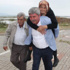 Vekil Havutça annesini sırtta sandığa taşıdı