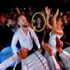 Hazal Kaya düğünde döktürdü Hazal Kaya düğünde döktürdü