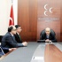 Bahçeli ve Yılmaz arasındaki 4 dakika böyle geçti