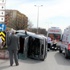 Hamile kadını taşıyan ambulans kaza yaptı: 3 yaralı Hamile kadını taşıyan ambulans kaza yaptı: 3 yaralı