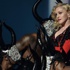 Madonna Fransa’ya veryansın etti