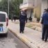 Tanımadığı kişi tarafından sokak ortasında bıçaklandı Tanımadığı kişi tarafından sokak ortasında bıçaklandı