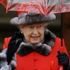 Kraliçe Elizabeth sonunda giymeyi bıraktı! Kraliçe Elizabeth sonunda giymeyi bıraktı!