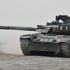 ABD askerleri, Rus T-80U tankında ABD askerleri, Rus T-80U tankında