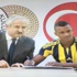 Luis Nani imzayı attı (Canlı Yayın)