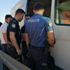 Tem Otoyolu'ndaki minibüs polisi alarma geçirdi Tem Otoyolu'ndaki minibüs polisi alarma geçirdi