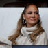 Jennifer Lopez bekleyemedi
