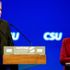 Almanya'da Merkel'den sonra Seehofer de ayrılma kararı aldı