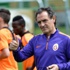 Prandelli'nin üzerine yürüdü