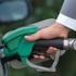 Benzine 6 kuruş zam geldi Benzine 6 kuruş zam geldi