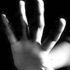 9 yaşındaki çocuklarını 'dark net' üzerinden satan çifte hapis cezası verildi