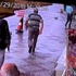 Kuyumcu soyguncuları, bilezikleri alamayınca...