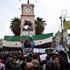 El Bab da yüzlerce kişi, rejim ve Rusya yı protesto ...