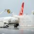 THY uçaklarına buzlanmaya karşı "de-icing" önlemi THY uçaklarına buzlanmaya karşı "de-icing" önlemi