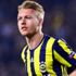 Fenerbahçe Simon Kjaer'i kadroda tutup kaptanlık görevini üstlenmesini istiyor