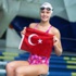 Viktoria Zeynep Güneş 50 metre kurbağalamada altın kazandı