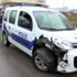 Polisten kaçarken kaza yapan hırsızlık şüphelileri ... Polisten kaçarken kaza yapan hırsızlık şüphelileri ...