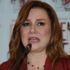 Deniz Seki Faruk Salman'ın kıyafetlerini attı