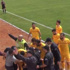 Futbolcu, taraftarın hayatını kurtardı Futbolcu, taraftarın hayatını kurtardı