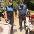 Özel eğitim alan çocuk polis olmayı çok istedi, polis abi ve ablaları da kırmadı